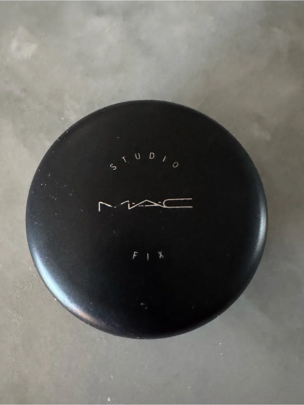MAC Studio Fix Powder Plus Foundation NC45